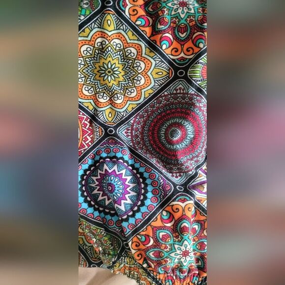 SWEET CHEEKS Bodacious Kaleidoscope LEGGINGS. O/S - Picture 5 of 6